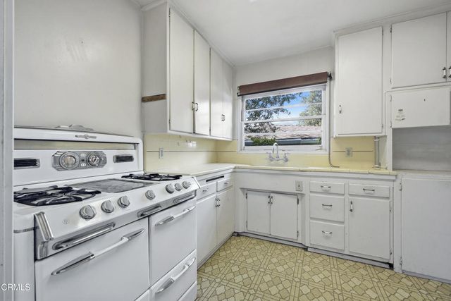 4415 Boston Avenue, Glendale, CA 91204