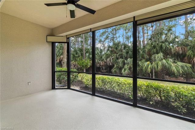 6073 Ashford LN # 802, Naples, FL 34110