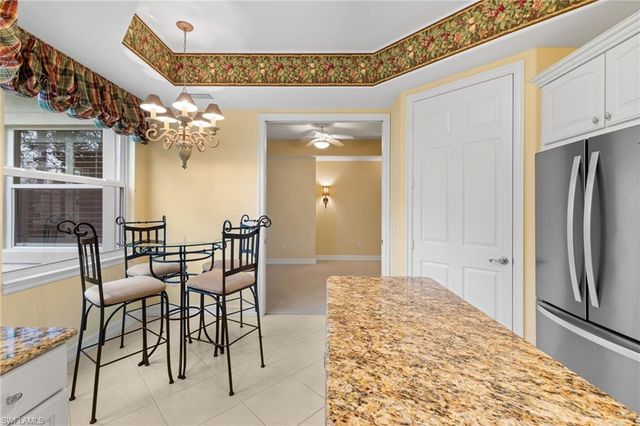 6073 Ashford LN # 802, Naples, FL 34110