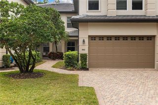 6073 Ashford LN # 802, Naples, FL 34110