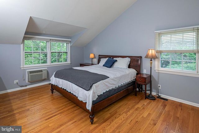 219 RUSSELL RD, Princeton, NJ 08540