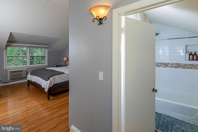 219 RUSSELL RD, Princeton, NJ 08540