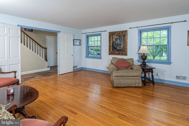 219 RUSSELL RD, Princeton, NJ 08540
