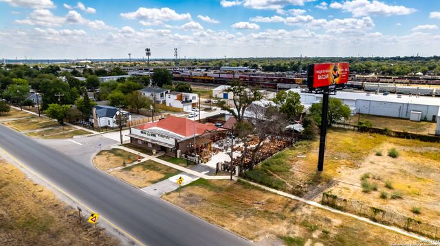 1950 N PanAm Expressway, San Antonio, TX 78208