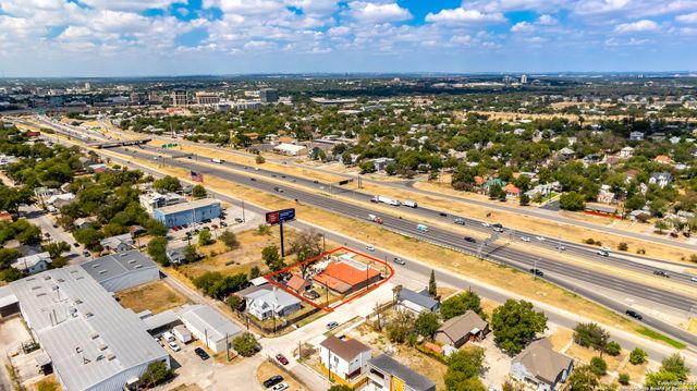 1950 N PanAm Expressway, San Antonio, TX 78208