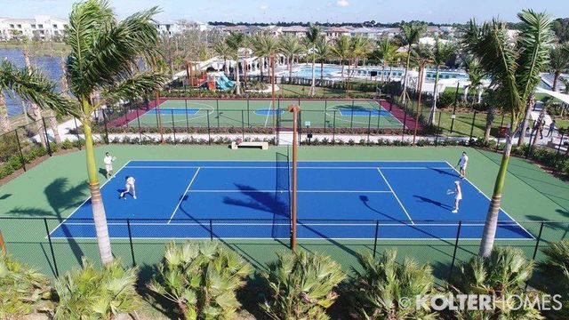 8086 Hobbes Way, Palm Beach Gardens, FL 33418