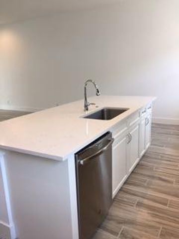 8086 Hobbes Way, Palm Beach Gardens, FL 33418