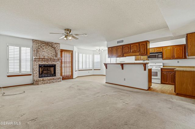 4317 JON CUNNINGHAM Boulevard, El Paso, TX 79934