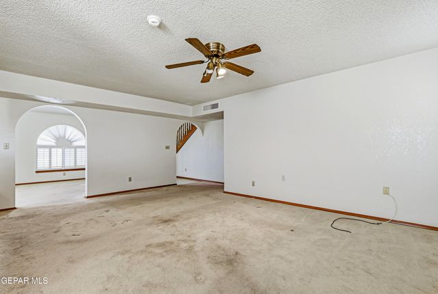 4317 JON CUNNINGHAM Boulevard, El Paso, TX 79934