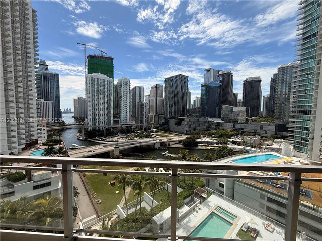 90 SW 3rd Street 1801, Miami, FL 33130