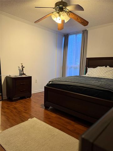 6955 NW 186th St F402, Hialeah, FL 33015