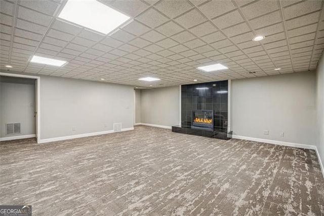 5318 Brooke Farm Drive, Dunwoody, GA 30338