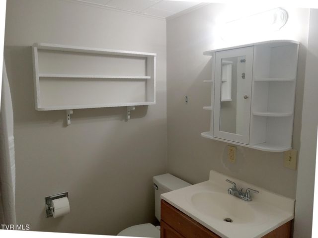 350 Carolina Avenue 2, Erwin, TN 37650