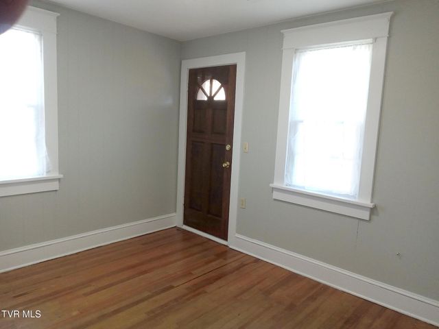 350 Carolina Avenue 2, Erwin, TN 37650