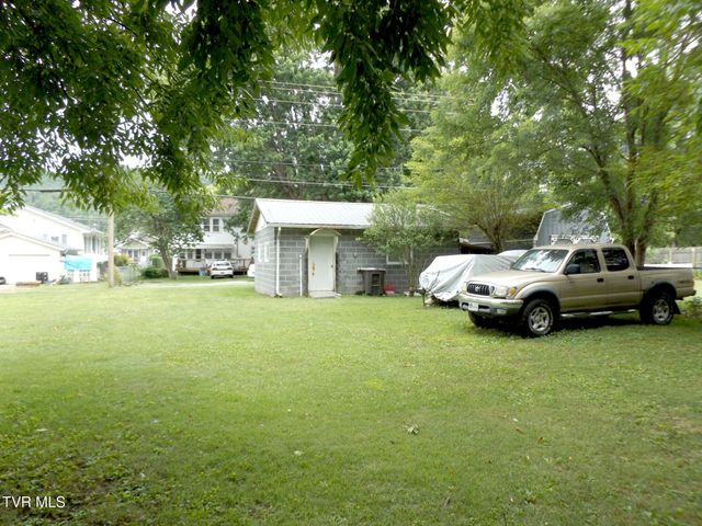 350 Carolina Avenue 2, Erwin, TN 37650