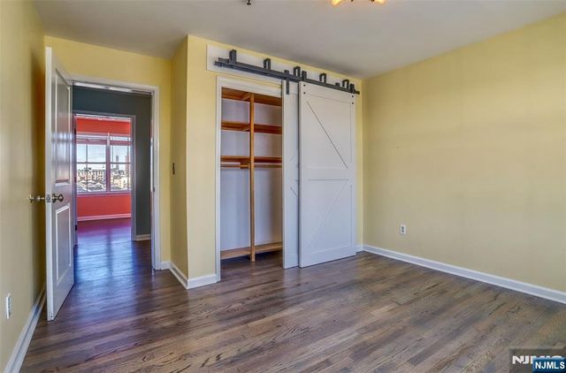 54 Polk P3, Newark, NJ 07105