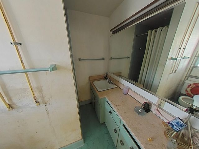 709 ALTON AVENUE, Orlando, FL 32804