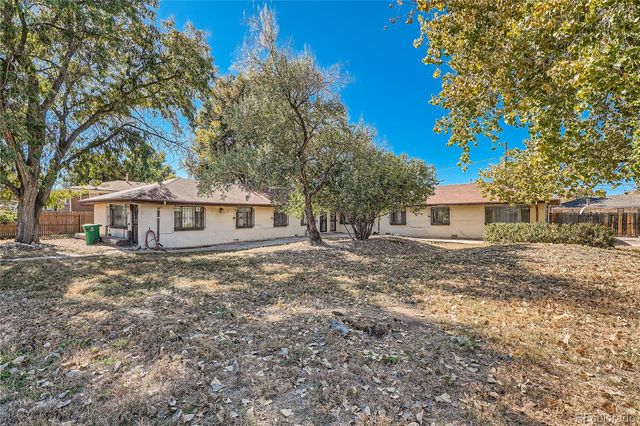 2855 N Harrison Street, Denver, CO 80205