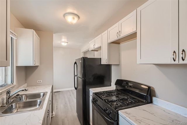 2855 N Harrison Street, Denver, CO 80205