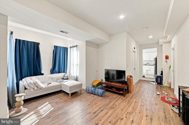 1648 S 16TH ST, Philadelphia, PA 19145