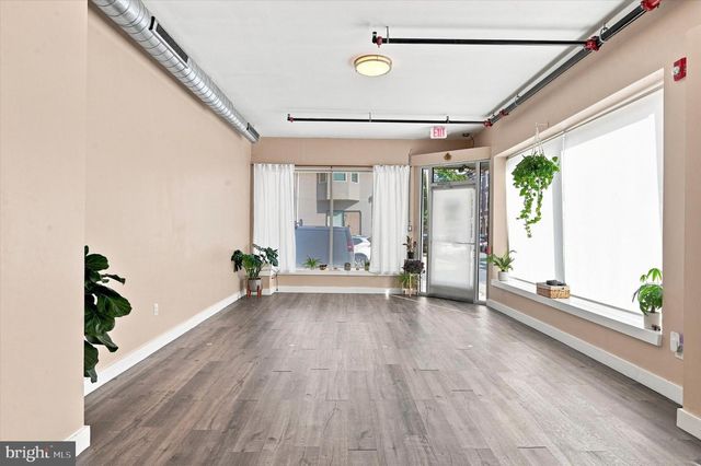1648 S 16TH ST, Philadelphia, PA 19145