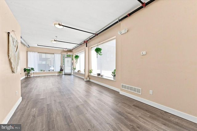 1648 S 16TH ST, Philadelphia, PA 19145