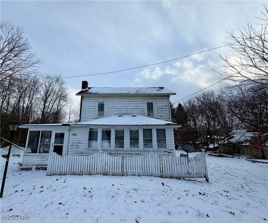 47085 Oak Street, New Waterford, OH 44445