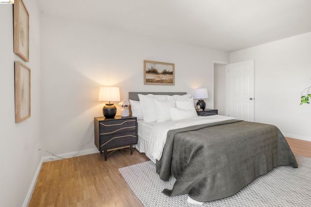 8 Admiral Dr A229, Emeryville, CA 94608