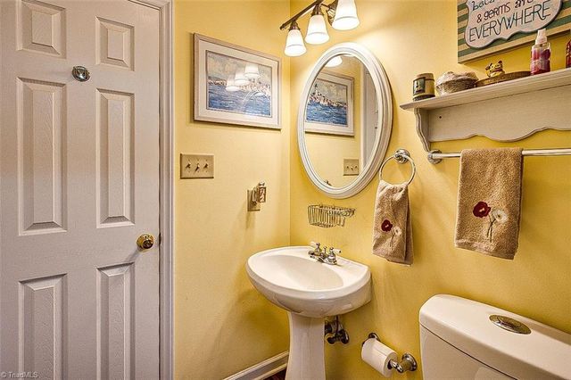 1166 Cedar Wood Place, Asheboro, NC 27203