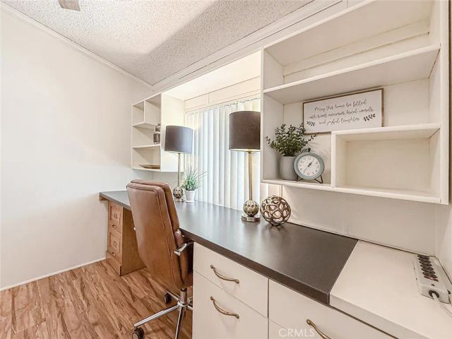 48303 20th St W 109, Lancaster, CA 93534