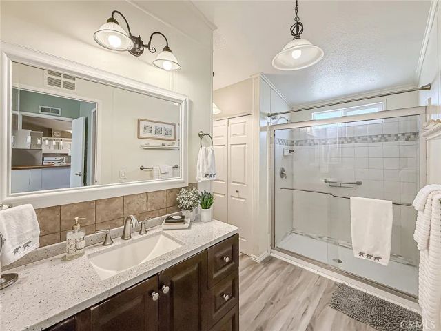 48303 20th St W 109, Lancaster, CA 93534