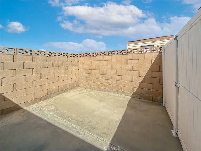 48303 20th St W 109, Lancaster, CA 93534