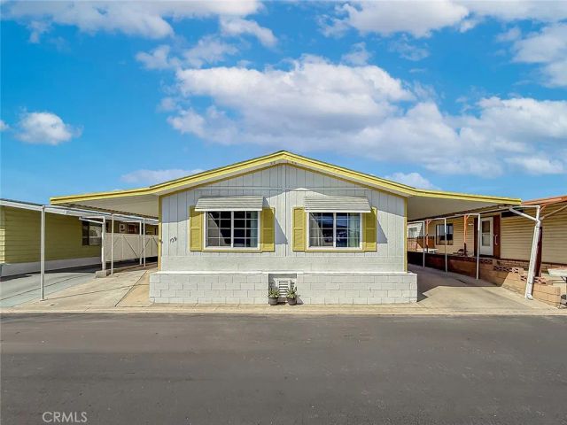 48303 20th St W 109, Lancaster, CA 93534