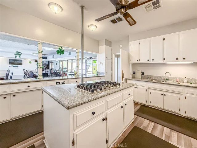 48303 20th St W 109, Lancaster, CA 93534