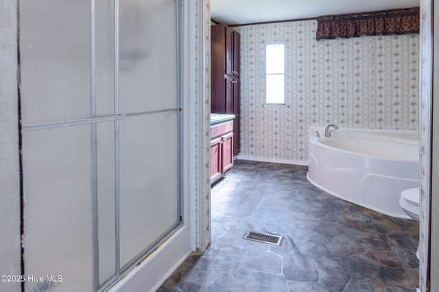 60 Joyce Lane, Clinton, NC 28328