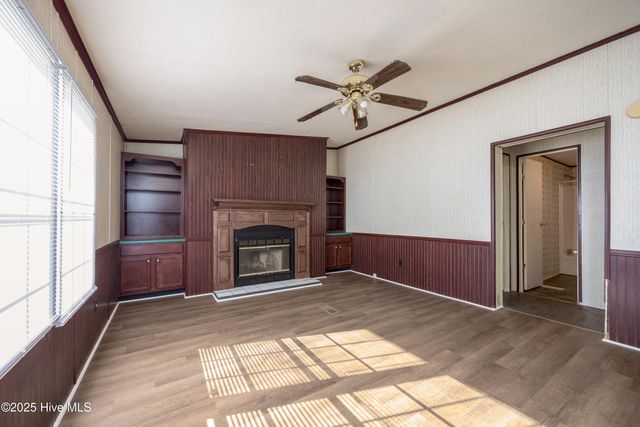 60 Joyce Lane, Clinton, NC 28328