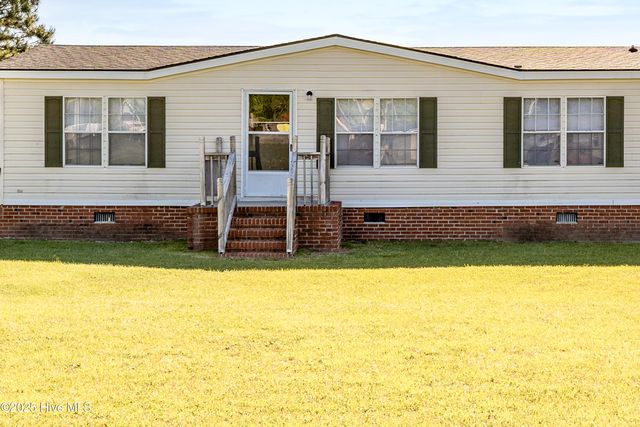 60 Joyce Lane, Clinton, NC 28328