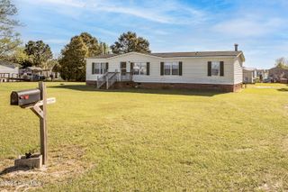 60 Joyce Lane, Clinton, NC 28328