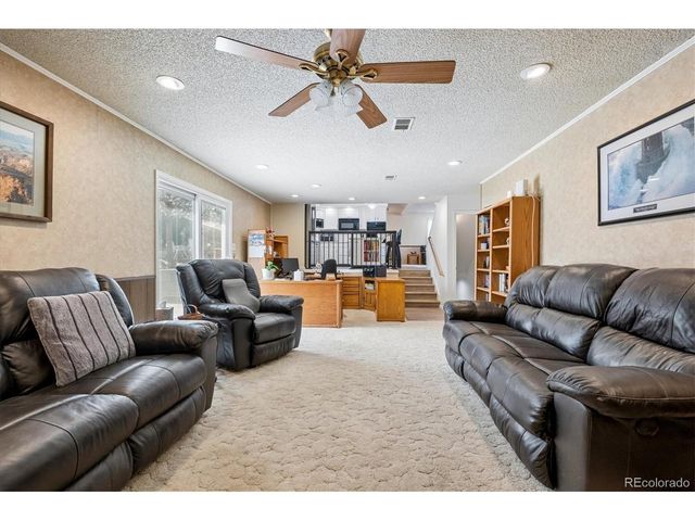 642 Scorpio Dr, Lone Tree, CO 80124