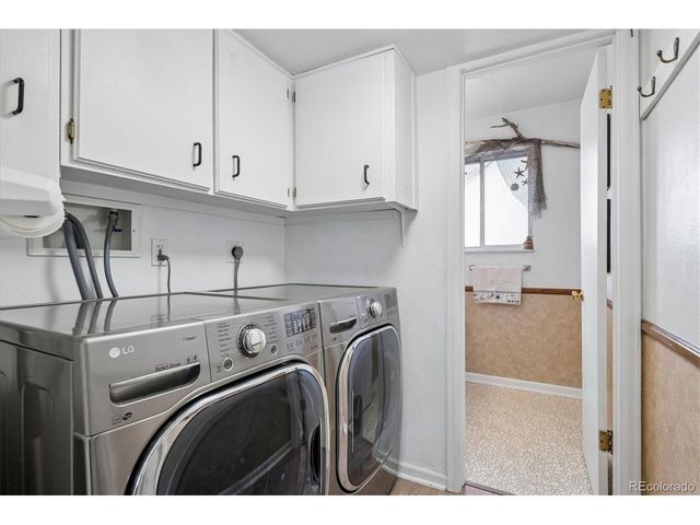 642 Scorpio Dr, Lone Tree, CO 80124