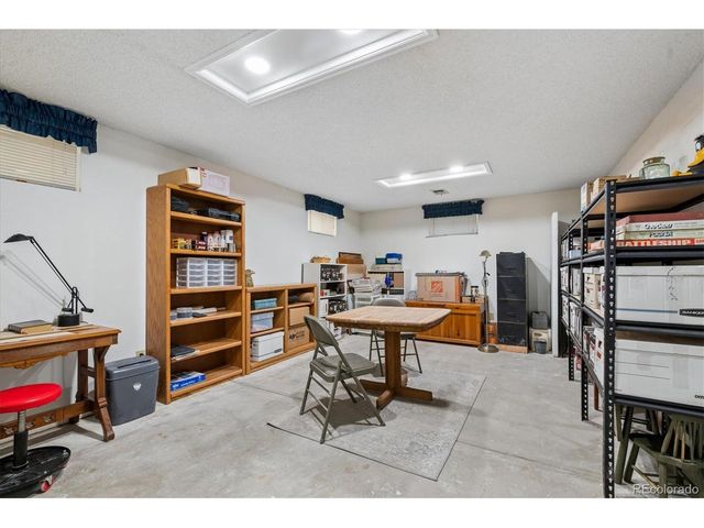 642 Scorpio Dr, Lone Tree, CO 80124