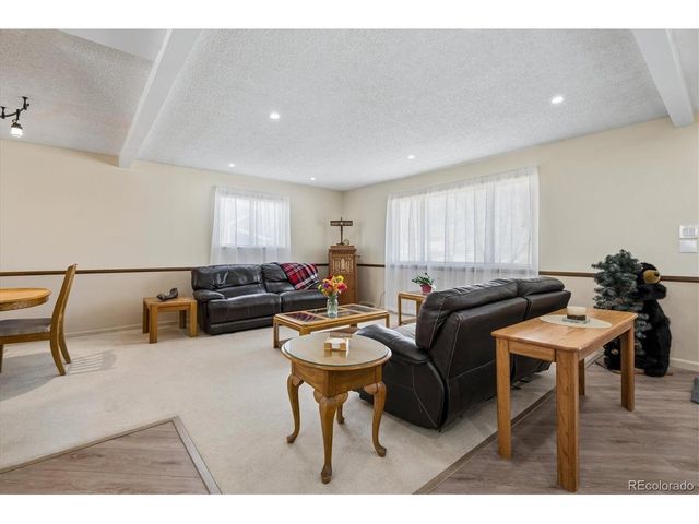 642 Scorpio Dr, Lone Tree, CO 80124