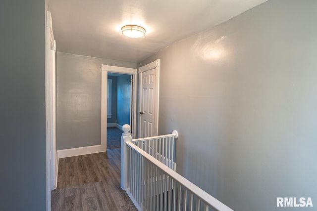 2008 DIXWELL Street, Davenport, IA 52802