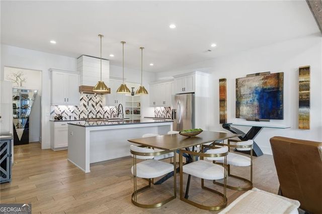 6425 Halcyon Way, Alpharetta, GA 30005