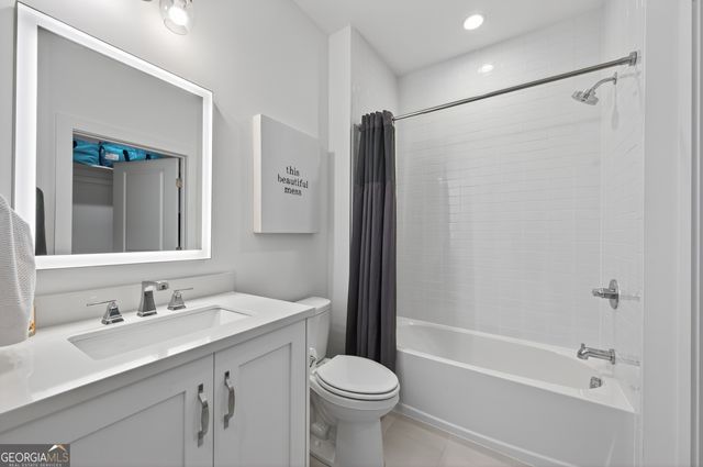 6425 Halcyon Way, Alpharetta, GA 30005