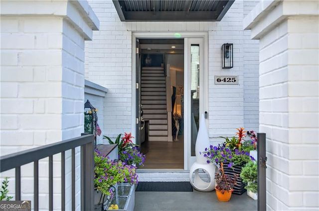 6425 Halcyon Way, Alpharetta, GA 30005