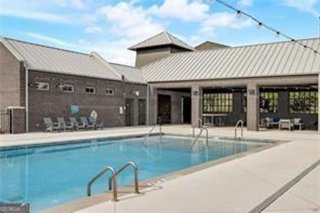 6425 Halcyon Way, Alpharetta, GA 30005