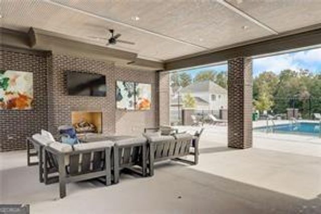 6425 Halcyon Way, Alpharetta, GA 30005