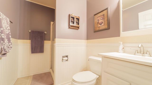 9439 Walnut Drive, Munster, IN 46321