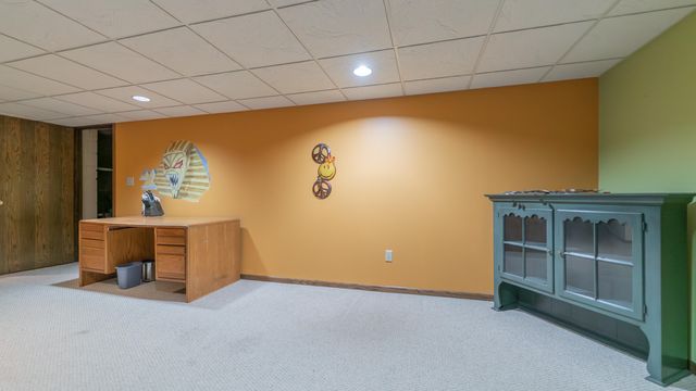 9439 Walnut Drive, Munster, IN 46321